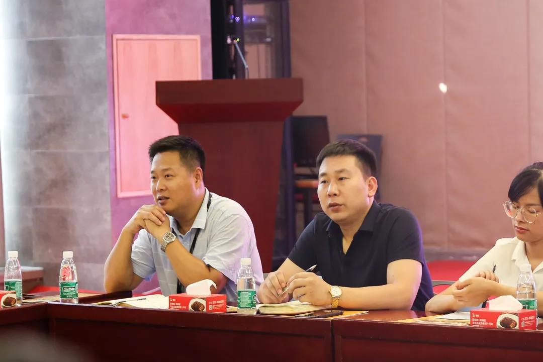 聪厨食品与克明面业交流会圆满举行！