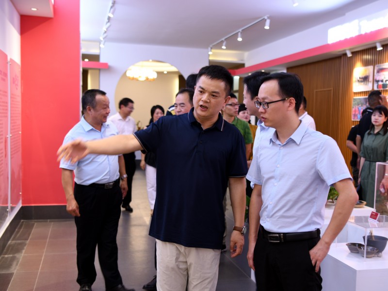湘贛攜手 鄉村振興 | 聰廚與江西金色田園達成戰略合作(zuò)，兩地領導出席簽約儀式